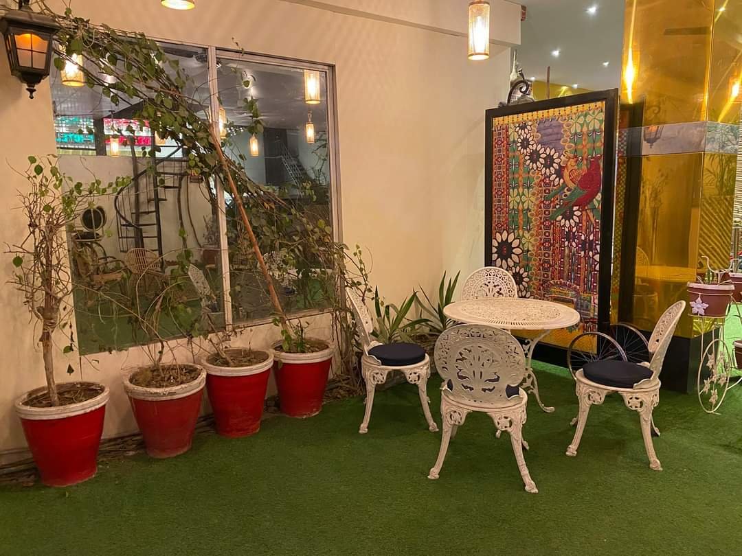 Aluminum Garden Furniture – Round 4 Seater Patio Set